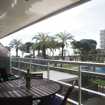 Apartamento S'abanell Central Park Ii. Vistas A La Piscina. *